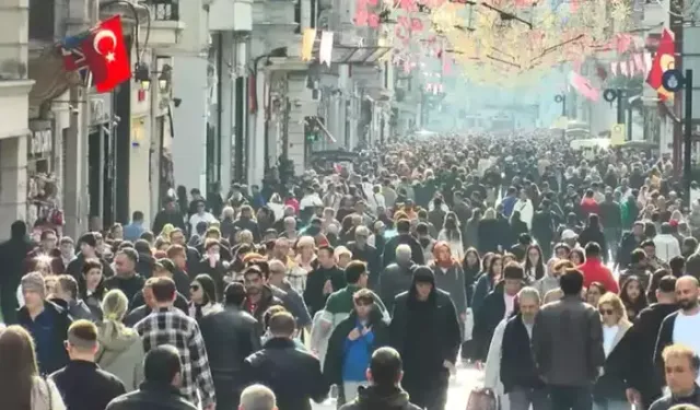 TÜİK Raporu: Yerli Turistlerin Seyahat Harcamaları Yüzde 115,8 Artış Gösterdi!